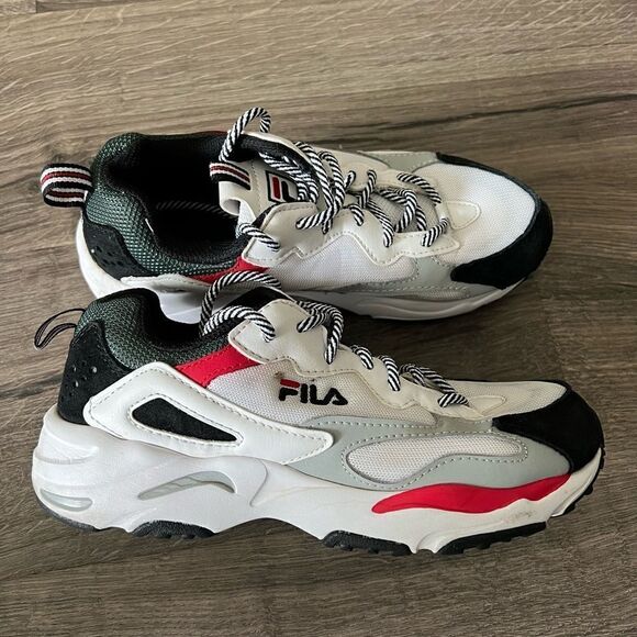 Fila Fila Women's Shoes Ray tracer Low Top Lace Up Fashion Sneakers - Picture 1 of 6